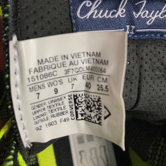 NWT Converse Chuck II Black Volt green yellow WMNS - Picture 7 of 7